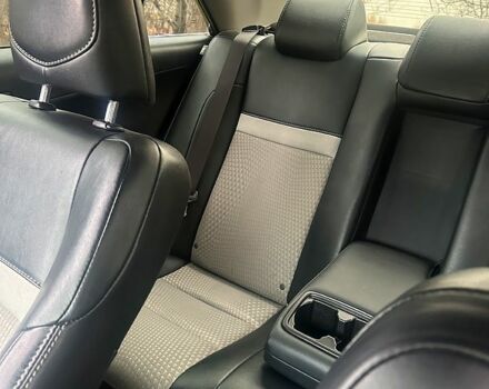 Черный Тойота Камри, объемом двигателя 2.5 л и пробегом 184 тыс. км за 11111 $, фото 7 на Automoto.ua