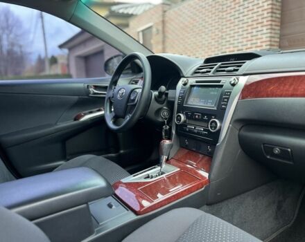 Чорний Тойота Камрі, об'ємом двигуна 2.5 л та пробігом 143 тис. км за 13300 $, фото 20 на Automoto.ua