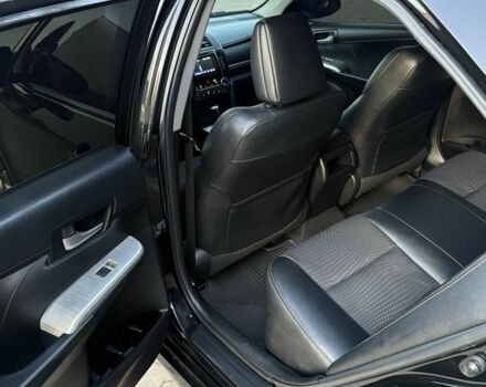 Черный Тойота Камри, объемом двигателя 2.5 л и пробегом 198 тыс. км за 10900 $, фото 16 на Automoto.ua