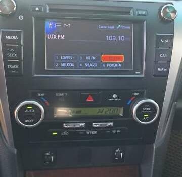 Чорний Тойота Камрі, об'ємом двигуна 2.5 л та пробігом 228 тис. км за 13600 $, фото 8 на Automoto.ua