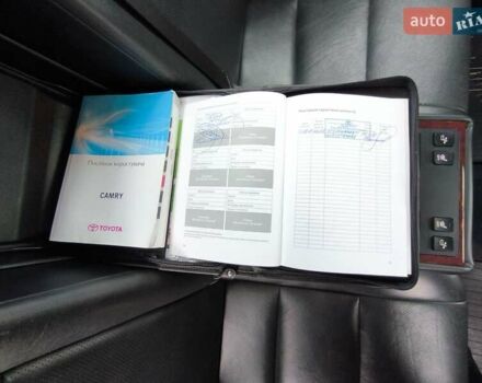 Черный Тойота Камри, объемом двигателя 2.5 л и пробегом 205 тыс. км за 14300 $, фото 8 на Automoto.ua