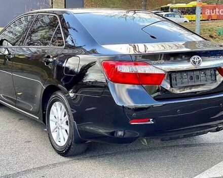 Чорний Тойота Камрі, об'ємом двигуна 2.5 л та пробігом 181 тис. км за 13100 $, фото 6 на Automoto.ua