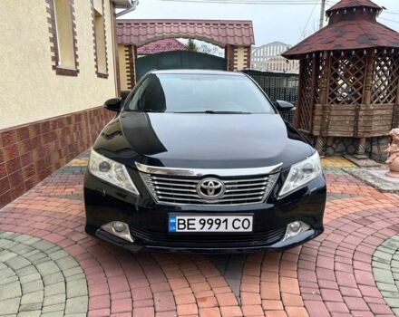 Чорний Тойота Камрі, об'ємом двигуна 2.5 л та пробігом 215 тис. км за 14000 $, фото 1 на Automoto.ua