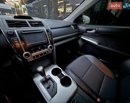 Черный Тойота Камри, объемом двигателя 2.49 л и пробегом 230 тыс. км за 13200 $, фото 15 на Automoto.ua