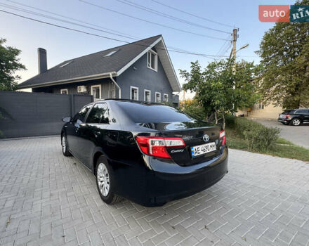 Черный Тойота Камри, объемом двигателя 2.5 л и пробегом 225 тыс. км за 13950 $, фото 13 на Automoto.ua