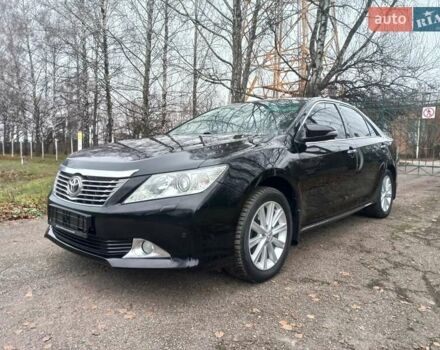 Чорний Тойота Камрі, об'ємом двигуна 2.5 л та пробігом 130 тис. км за 15900 $, фото 2 на Automoto.ua