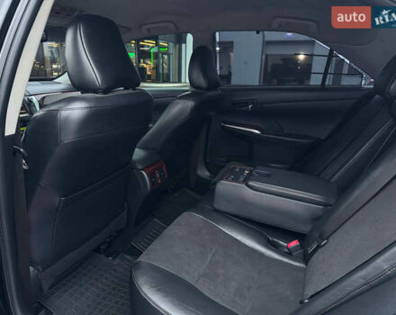 Черный Тойота Камри, объемом двигателя 3.46 л и пробегом 193 тыс. км за 14900 $, фото 28 на Automoto.ua