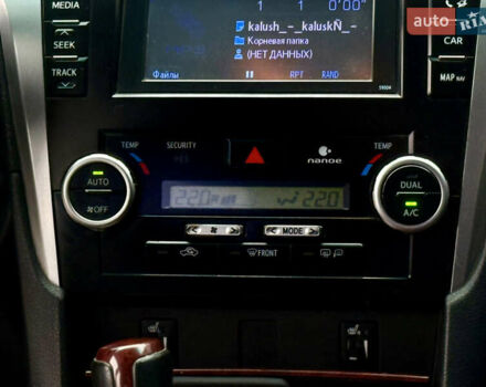 Чорний Тойота Камрі, об'ємом двигуна 2.5 л та пробігом 251 тис. км за 10999 $, фото 53 на Automoto.ua