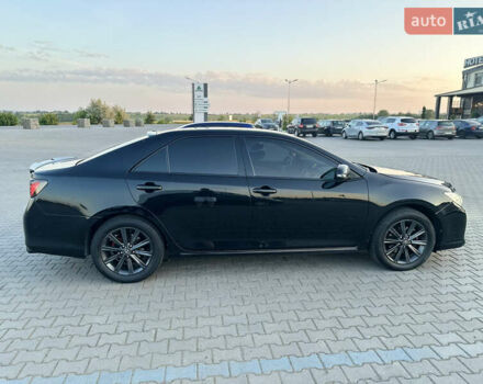 Чорний Тойота Камрі, об'ємом двигуна 3.5 л та пробігом 192 тис. км за 15500 $, фото 4 на Automoto.ua