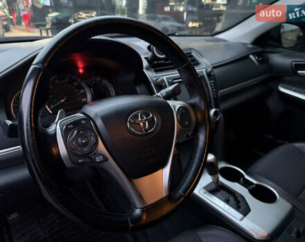 Черный Тойота Камри, объемом двигателя 2.49 л и пробегом 230 тыс. км за 13200 $, фото 14 на Automoto.ua