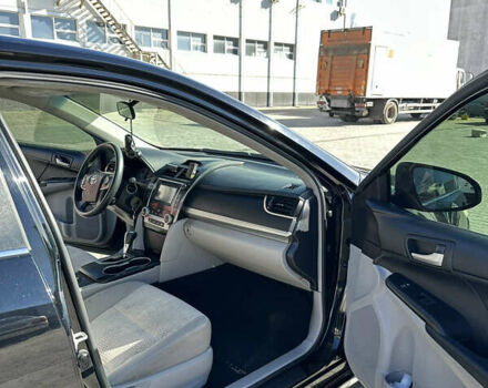 Черный Тойота Камри, объемом двигателя 2.49 л и пробегом 142 тыс. км за 11500 $, фото 4 на Automoto.ua