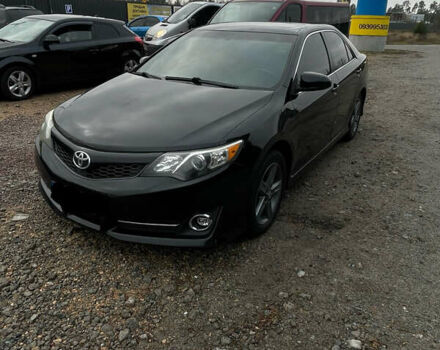 Черный Тойота Камри, объемом двигателя 2.5 л и пробегом 252 тыс. км за 10500 $, фото 9 на Automoto.ua