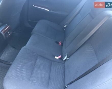 Чорний Тойота Камрі, об'ємом двигуна 2.5 л та пробігом 181 тис. км за 13100 $, фото 3 на Automoto.ua