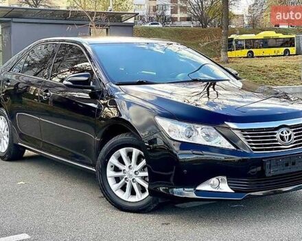 Чорний Тойота Камрі, об'ємом двигуна 2.5 л та пробігом 181 тис. км за 13100 $, фото 5 на Automoto.ua