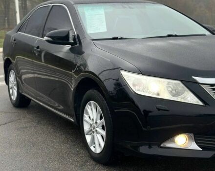 Черный Тойота Камри, объемом двигателя 0 л и пробегом 142 тыс. км за 12999 $, фото 2 на Automoto.ua