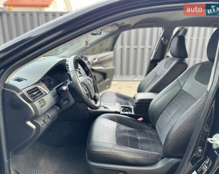 Черный Тойота Камри, объемом двигателя 2.5 л и пробегом 255 тыс. км за 13500 $, фото 17 на Automoto.ua
