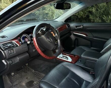 Черный Тойота Камри, объемом двигателя 2.49 л и пробегом 186 тыс. км за 13700 $, фото 11 на Automoto.ua