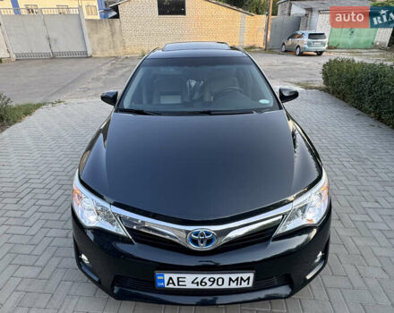 Черный Тойота Камри, объемом двигателя 2.5 л и пробегом 225 тыс. км за 13950 $, фото 2 на Automoto.ua