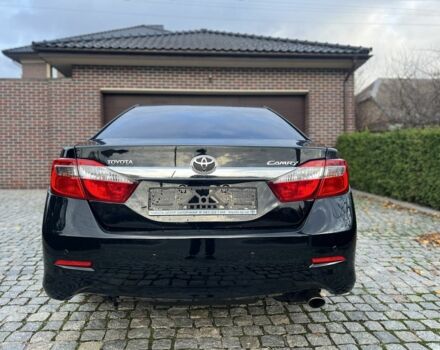 Чорний Тойота Камрі, об'ємом двигуна 2.5 л та пробігом 143 тис. км за 13300 $, фото 9 на Automoto.ua