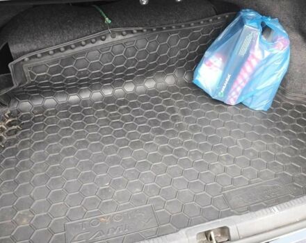 Черный Тойота Камри, объемом двигателя 2.5 л и пробегом 290 тыс. км за 9500 $, фото 12 на Automoto.ua