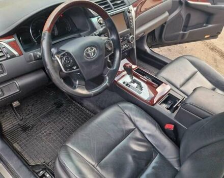 Черный Тойота Камри, объемом двигателя 0 л и пробегом 218 тыс. км за 17800 $, фото 5 на Automoto.ua