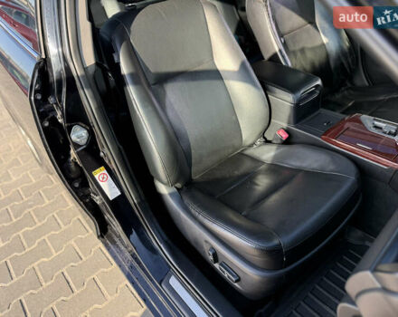 Чорний Тойота Камрі, об'ємом двигуна 2.49 л та пробігом 305 тис. км за 11800 $, фото 17 на Automoto.ua