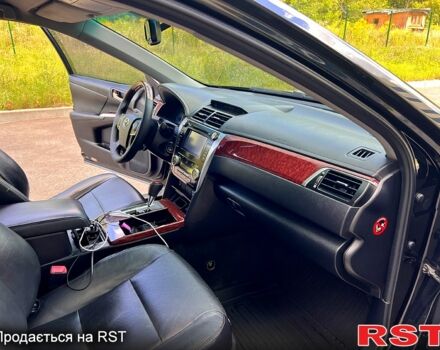 Чорний Тойота Камрі, об'ємом двигуна 2.5 л та пробігом 250 тис. км за 13500 $, фото 8 на Automoto.ua