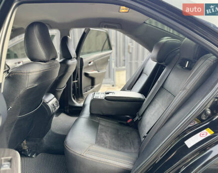 Черный Тойота Камри, объемом двигателя 2.5 л и пробегом 255 тыс. км за 13500 $, фото 20 на Automoto.ua