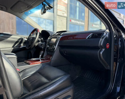 Чорний Тойота Камрі, об'ємом двигуна 2.49 л та пробігом 305 тис. км за 11800 $, фото 13 на Automoto.ua