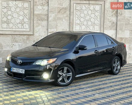 Черный Тойота Камри, объемом двигателя 2.5 л и пробегом 215 тыс. км за 11950 $, фото 18 на Automoto.ua