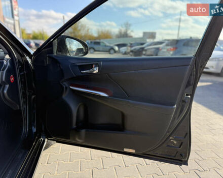 Чорний Тойота Камрі, об'ємом двигуна 2.49 л та пробігом 305 тис. км за 11800 $, фото 21 на Automoto.ua