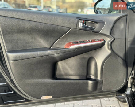 Чорний Тойота Камрі, об'ємом двигуна 2.5 л та пробігом 208 тис. км за 13700 $, фото 35 на Automoto.ua