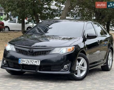 Черный Тойота Камри, объемом двигателя 2.5 л и пробегом 196 тыс. км за 13600 $, фото 11 на Automoto.ua