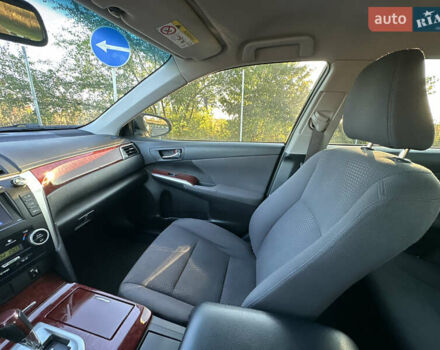 Чорний Тойота Камрі, об'ємом двигуна 2.5 л та пробігом 188 тис. км за 12900 $, фото 42 на Automoto.ua