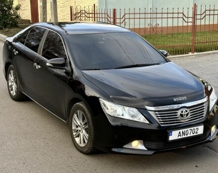 Черный Тойота Камри, объемом двигателя 2.5 л и пробегом 185 тыс. км за 12000 $, фото 5 на Automoto.ua