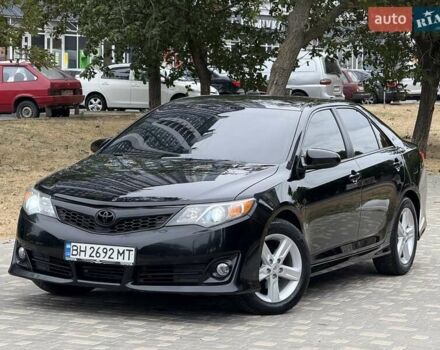 Черный Тойота Камри, объемом двигателя 2.5 л и пробегом 196 тыс. км за 13600 $, фото 13 на Automoto.ua