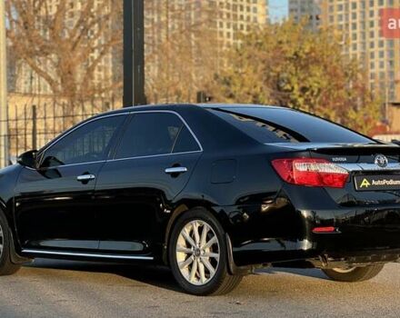 Черный Тойота Камри, объемом двигателя 2.5 л и пробегом 235 тыс. км за 16500 $, фото 4 на Automoto.ua