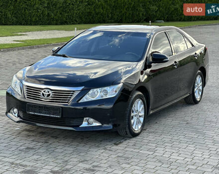 Черный Тойота Камри, объемом двигателя 2.5 л и пробегом 175 тыс. км за 9850 $, фото 5 на Automoto.ua