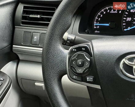 Чорний Тойота Камрі, об'ємом двигуна 2.49 л та пробігом 199 тис. км за 10999 $, фото 36 на Automoto.ua