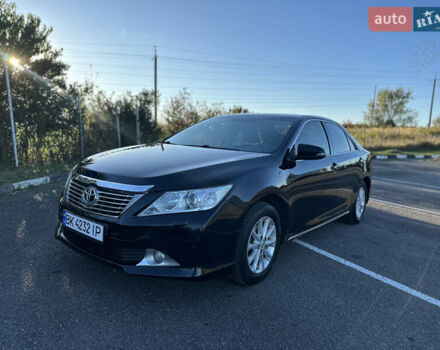 Чорний Тойота Камрі, об'ємом двигуна 2.5 л та пробігом 188 тис. км за 12900 $, фото 1 на Automoto.ua