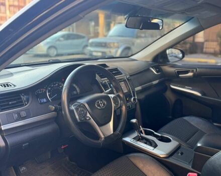 Чорний Тойота Камрі, об'ємом двигуна 2.5 л та пробігом 198 тис. км за 9500 $, фото 5 на Automoto.ua