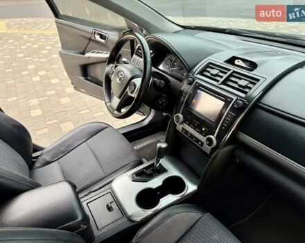 Черный Тойота Камри, объемом двигателя 2.5 л и пробегом 196 тыс. км за 13600 $, фото 48 на Automoto.ua