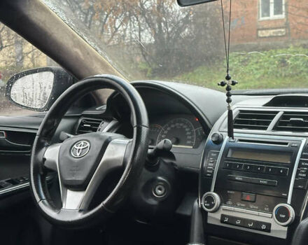 Черный Тойота Камри, объемом двигателя 2.49 л и пробегом 220 тыс. км за 7599 $, фото 5 на Automoto.ua