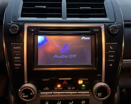 Чорний Тойота Камрі, об'ємом двигуна 2.49 л та пробігом 179 тис. км за 10900 $, фото 8 на Automoto.ua