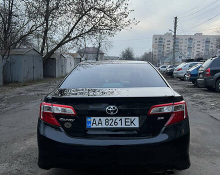 Чорний Тойота Камрі, об'ємом двигуна 2.49 л та пробігом 179 тис. км за 10900 $, фото 4 на Automoto.ua