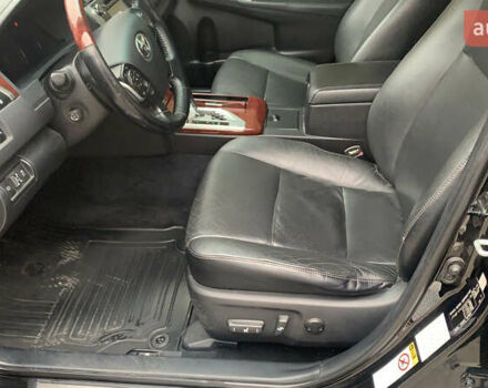 Чорний Тойота Камрі, об'ємом двигуна 2.5 л та пробігом 124 тис. км за 14700 $, фото 9 на Automoto.ua