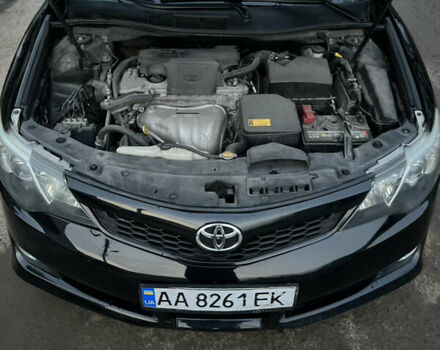 Чорний Тойота Камрі, об'ємом двигуна 2.49 л та пробігом 179 тис. км за 10900 $, фото 14 на Automoto.ua