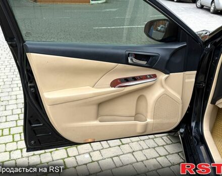 Черный Тойота Камри, объемом двигателя 2.5 л и пробегом 200 тыс. км за 9900 $, фото 10 на Automoto.ua