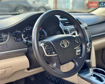 Черный Тойота Камри, объемом двигателя 2.49 л и пробегом 240 тыс. км за 11600 $, фото 9 на Automoto.ua