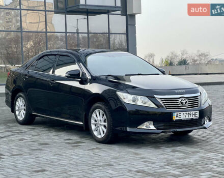 Черный Тойота Камри, объемом двигателя 2.49 л и пробегом 175 тыс. км за 12800 $, фото 8 на Automoto.ua